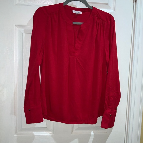 Calvin Klein red split neck long sleeve top Sz L petite button turn back cuffs - Picture 1 of 9